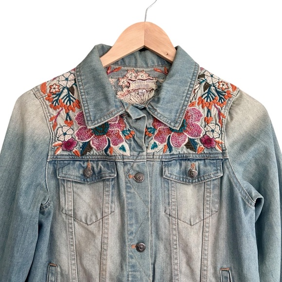 Johnny Was Nena Floral-Embroidered Denim Jacket | Sz Small - Picture 6 of 12